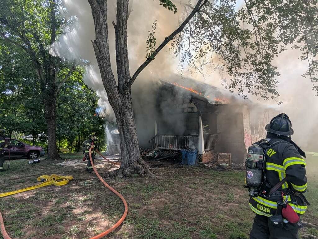 house fire extinguished